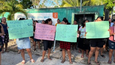 Escuela de Popolnáh sin luz, ni agua desde hace cuatro meses
