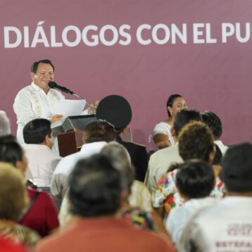 “Diálogos con el Pueblo” en la Amalia Solórzano