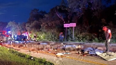 Mueren 15 personas en accidente en la Mérida-Campeche