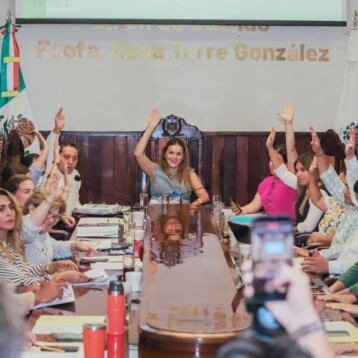 Cabildo impulsa más obras en beneficio de las y los meridianos