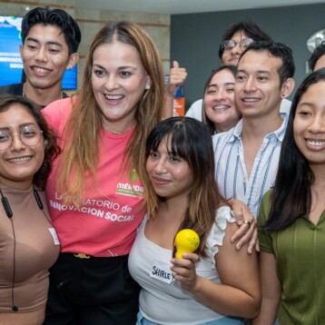 Jóvenes ayudan a prevenir adicciones en Mérida