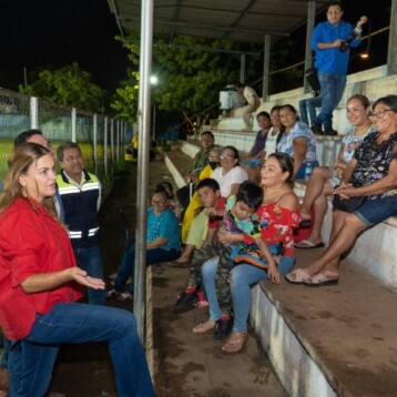 Cecilia Patrón lleva a nivel calle a las dependencias del Ayuntamiento