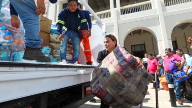 Mérida envía ayuda humanitaria a damnificados de Veracruz
