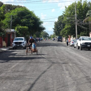 Entrega Cecilia Patrón más calles nuevas y repavimentadas