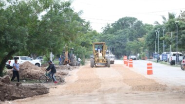 De sur a norte mejoran calles de Mérida