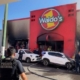 Mueren 23 personas en incendio en Waldo’s