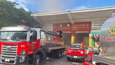 Incendio en la Central de Abastos de Mérida