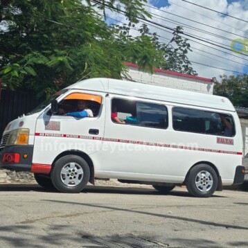 Aumenta la tarifa de las combis a $10 pesos