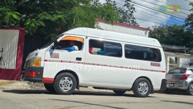 Aumenta la tarifa de las combis a $10 pesos