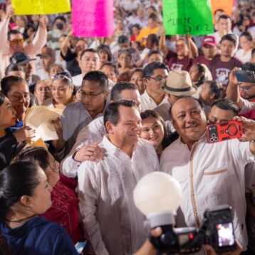 Huacho rinde su informe en Kanasín