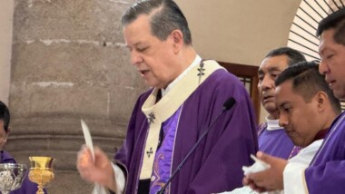 Dejar de criticar no es ayunar: Arzobispo