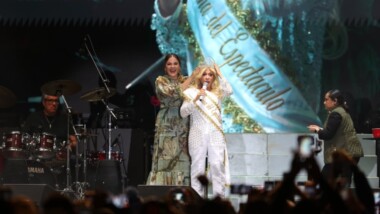 Coronan a Yuri, reina del Carnaval de Mérida