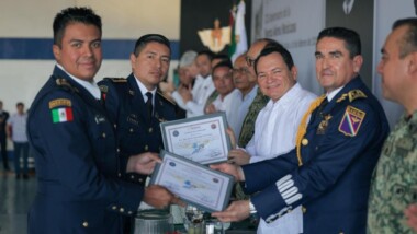 Celebran a la Fuerza Aérea Mexicana