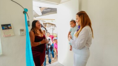 Programa municipal de vivienda prioriza apoyo a mujeres jefas de familia