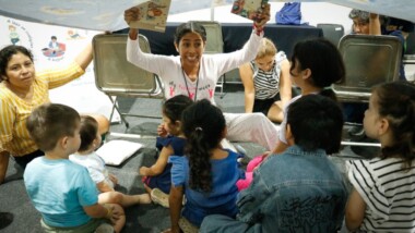 Lengua maya, bordado y literatura llenan la FILEY