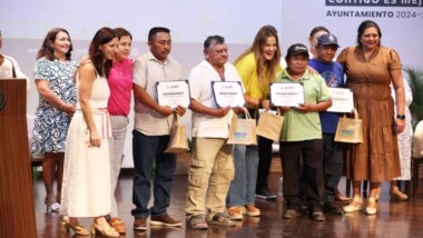 Se jubilan 181 trabajadores del Ayuntamiento de Mérida
