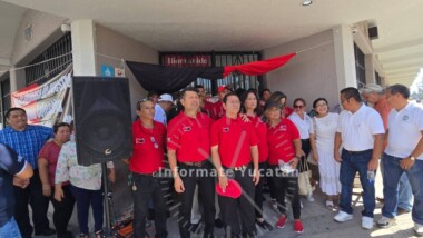 Huelga en el Monte de Piedad llega a 7 meses; trabajadores recurren al “boteo” para sobrevivir