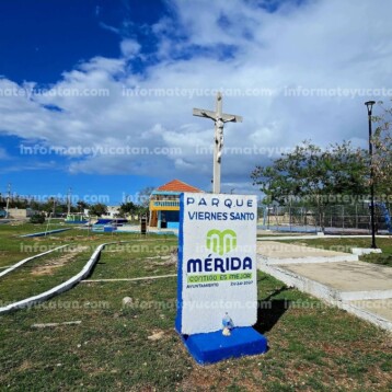 Se abre socavón en parque del sur de Mérida