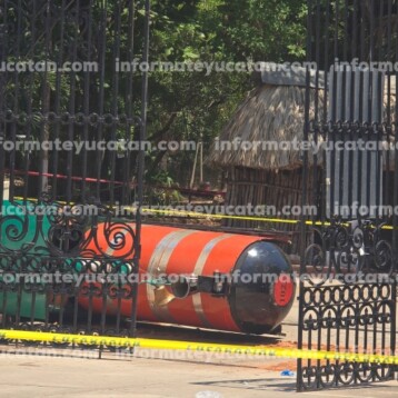 Vuelca trenecito del Centenario en Mérida