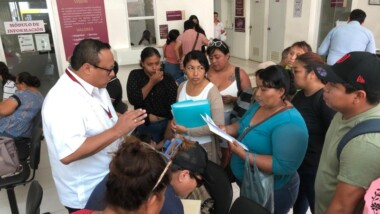 Familias de San José Tecoh solicitan al IVEY un terrenito para vivir