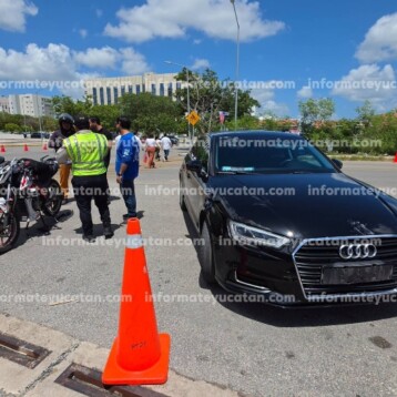 Audi atropella a repartidor de Rappi en Xcumpich