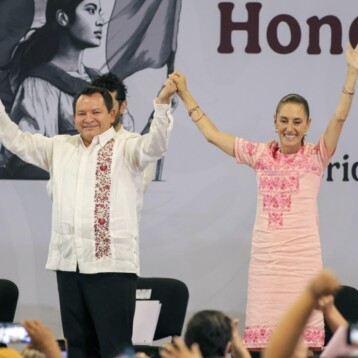 “Yucatán la quiere”, Huacho a Sheinbaum